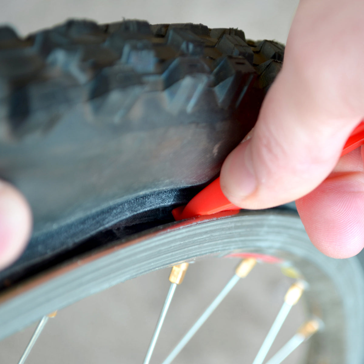 Ultra Strong Bike Tire Levers | Lava Red